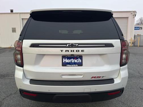 2023 Chevrolet Tahoe 4WD RST