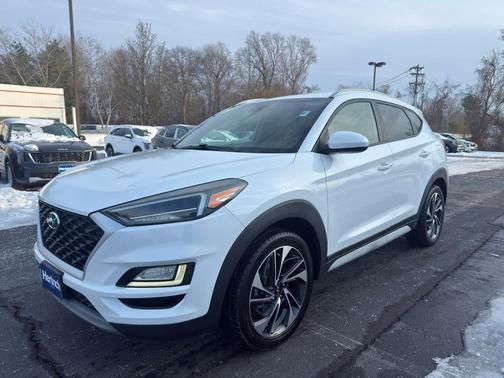 2019 Hyundai TUCSON Sport