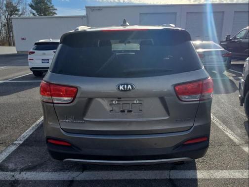2017 Kia Sorento EX