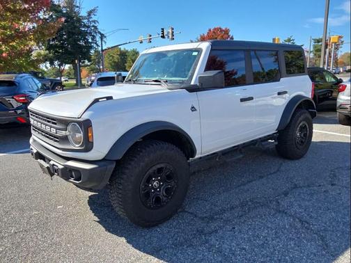 2023 Ford Bronco Black Diamond