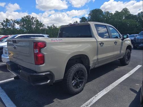 Sand Dune Metallic 2022 Chevrolet Silverado 1500 Custom Trail Boss