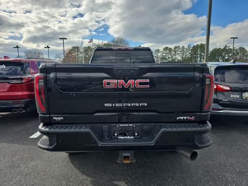 2024 GMC Sierra 3500 AT4
