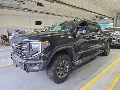 2025 GMC Sierra 1500 AT4X