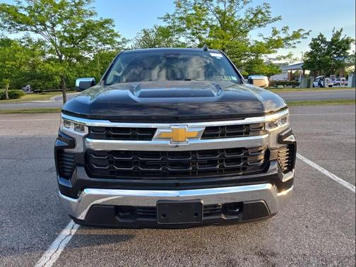 Black 2024 Chevrolet Silverado 1500 LT