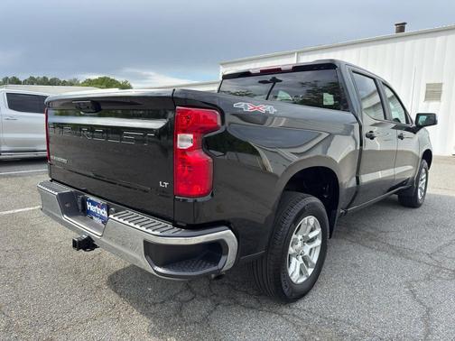 Black 2024 Chevrolet Silverado 1500 LT