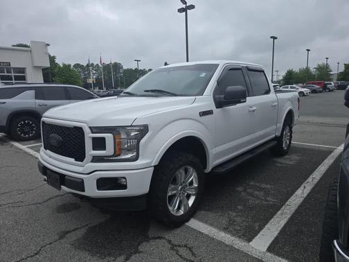 Oxford White 2019 Ford F-150 XLT