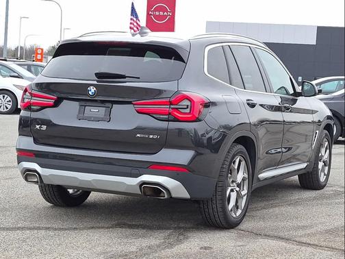 2023 BMW X3 xDrive30i