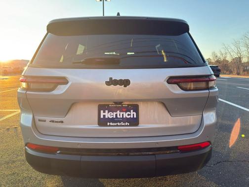 2021 Jeep Grand Cherokee L Altitude