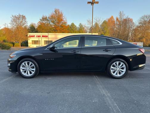 2022 Chevrolet Malibu LT