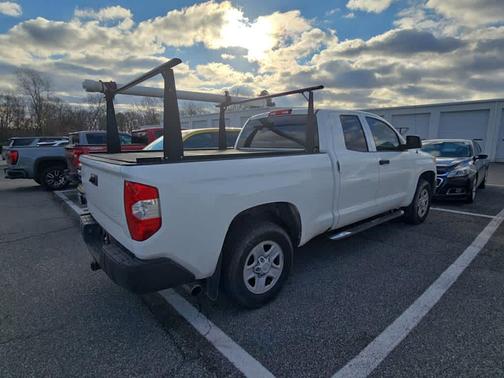 2016 Toyota Tundra SR