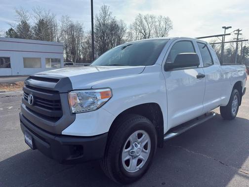 2016 Toyota Tundra SR