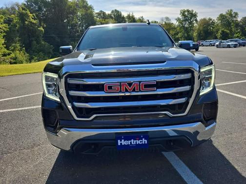 2022 GMC Sierra 1500 SLE