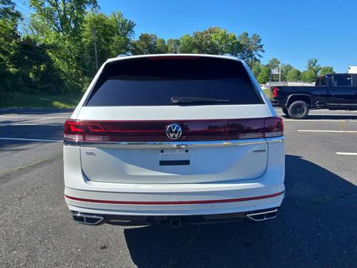 Opal White Pearl 2025 Volkswagen Atlas 2.0T SEL Premium R-Line 4MOTION