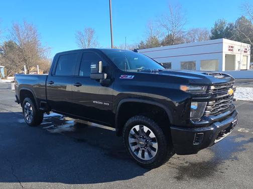 2024 Chevrolet Silverado 2500 Custom