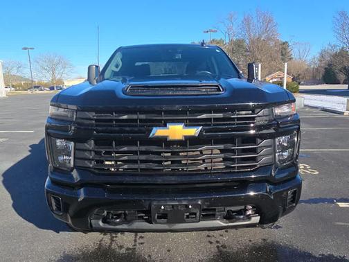 2024 Chevrolet Silverado 2500 Custom