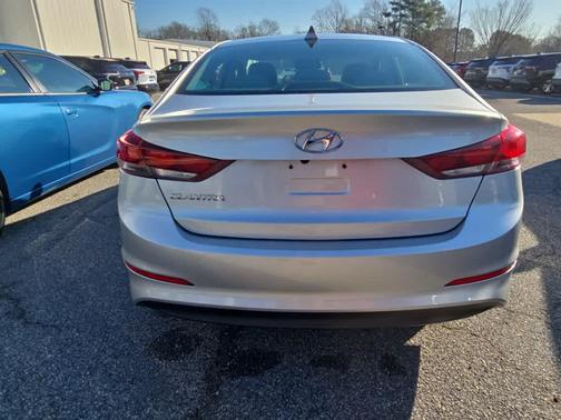 2018 Hyundai ELANTRA Value Edition