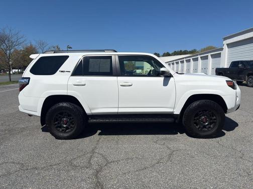 Super White 2019 Toyota 4Runner TRD Pro