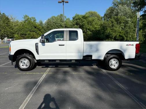 2023 Ford F-350 XL