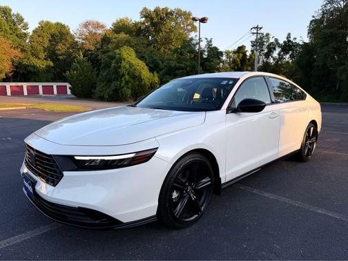 2023 Honda Accord Hybrid Base