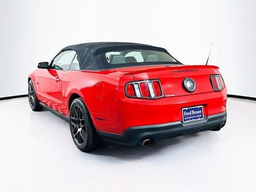 2011 Ford Mustang GT Premium