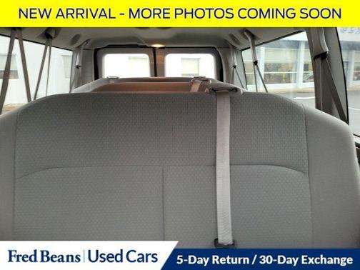 2011 Ford E350 Super Duty XLT