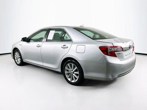 2014 Toyota Camry Hybrid LE