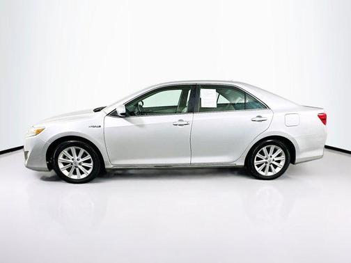 2014 Toyota Camry Hybrid LE