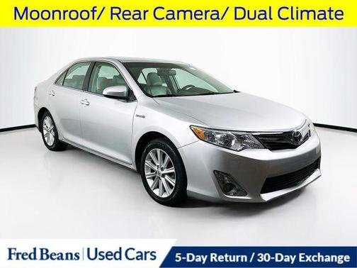2014 Toyota Camry Hybrid LE