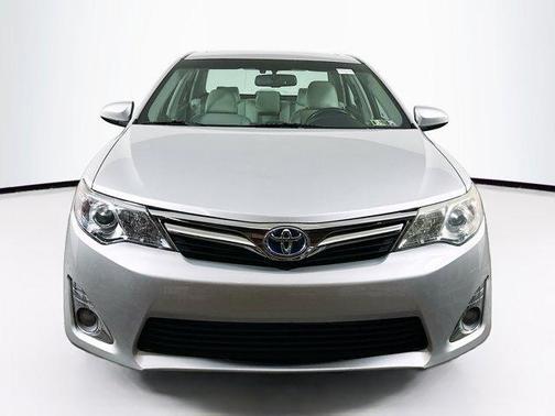 2014 Toyota Camry Hybrid LE