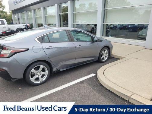 2018 Chevrolet Volt LT