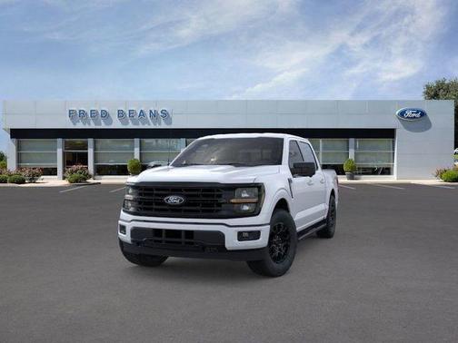 Oxford White 2026 Ford F-150 XLT