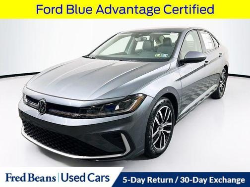 2025 Volkswagen Jetta 1.5T SE