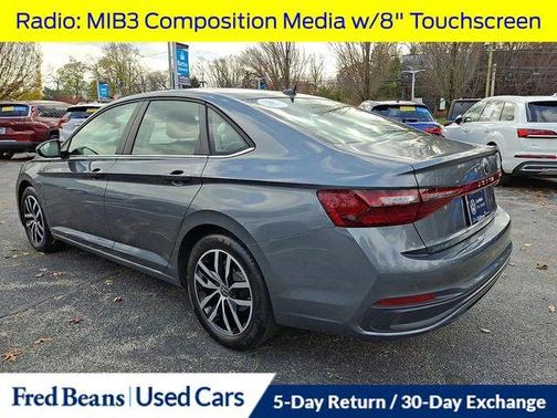 2025 Volkswagen Jetta 1.5T SE