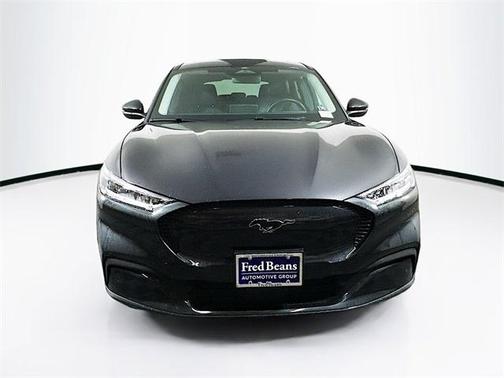 2022 Ford Mustang Mach-E Select
