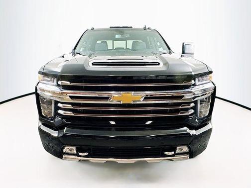 2023 Chevrolet Silverado 2500 High Country