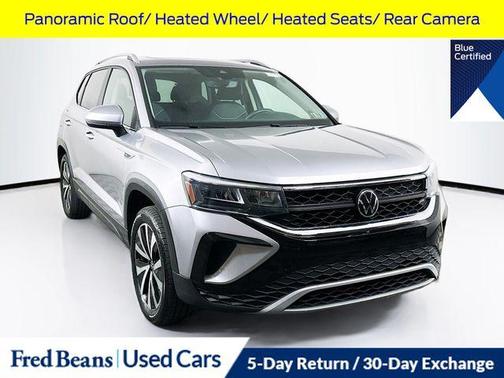 Pyrite Silver Metallic 2023 Volkswagen Taos 1.5T SE