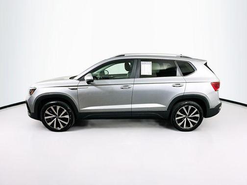 Pyrite Silver Metallic 2023 Volkswagen Taos 1.5T SE