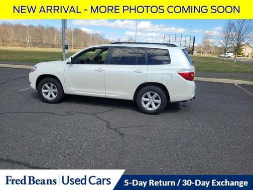 2010 Toyota Highlander Base