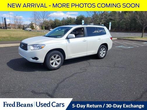 2010 Toyota Highlander Base