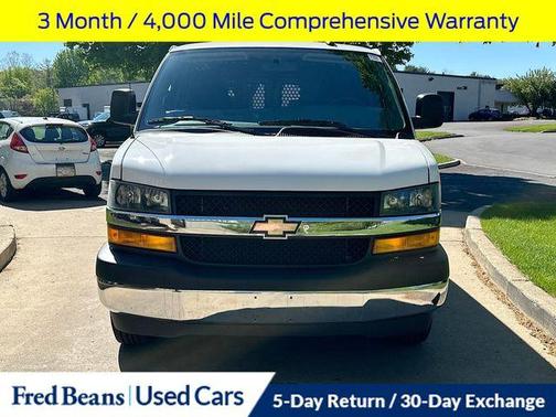 Summit White 2024 Chevrolet Express 2500 Work Van