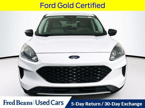 Oxford White 2022 Ford Escape SE