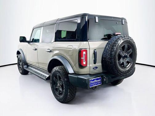 Gray 2025 Ford Bronco Outer Banks
