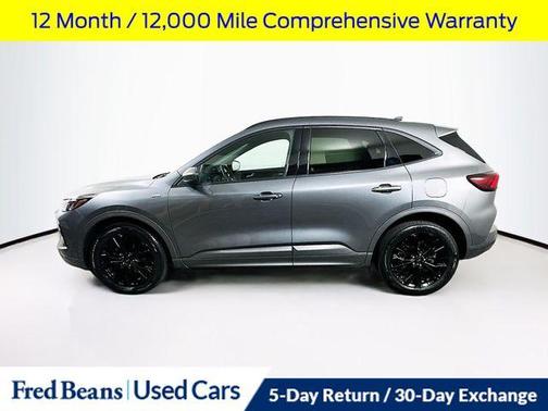 2023 Ford Escape ST-Line Elite