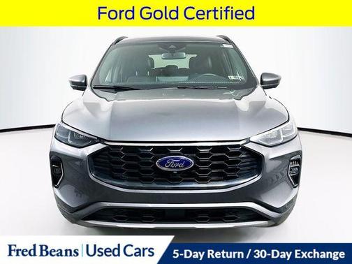 2023 Ford Escape ST-Line Elite