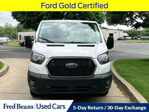 Oxford White 2024 Ford Transit-250 Base