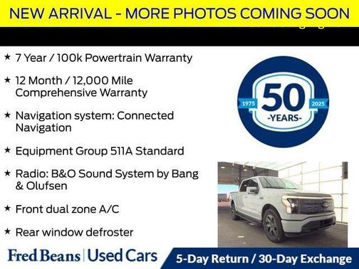 2024 Ford F-150 Lightning LARIAT