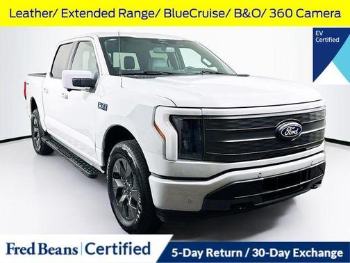 2024 Ford F-150 Lightning LARIAT