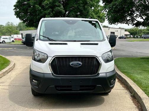 Oxford White 2024 Ford Transit-250 Base