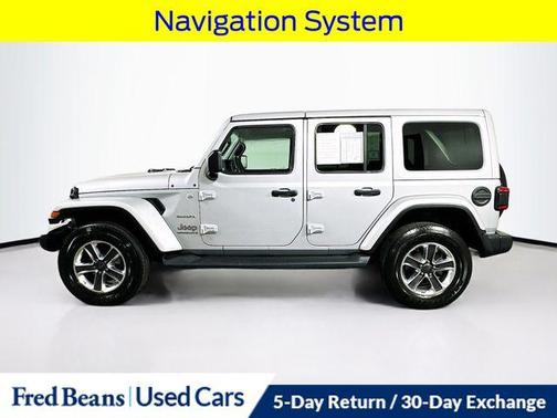 Silver Zynith Clearcoat 2023 Jeep Wrangler Sahara