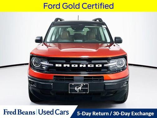 Hot Pepper Red Tinted Clearcoat 2023 Ford Bronco Sport Outer Banks